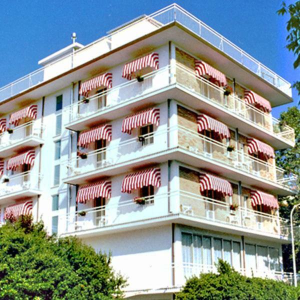 Hotel Ville De Paris Riccione Kültér fotó